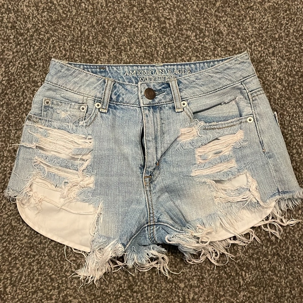 American Eagle shorts!